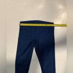 Under Armour  HeatGear Compression Legging Women Shark Blue Pull On Capri Sz M Photo 2