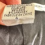 Diane Von Furstenberg 
Yvette Sequin Vest Sleeveless Black
Silk 4 Photo 7