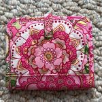 Vera Bradley Card Wallet Photo 1