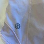 Lululemon Hottie Hot 2.5" Shorts Photo 2