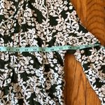 Fun2Fun  NWOT Stitch Fix Maley Green Floral Pleated Swing Blouse - Size S Photo 7