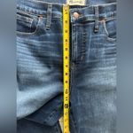Madewell  stove pipe size 32P women’s denim jeans Photo 6