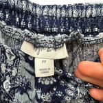 Style & Co  women's PP (0-2) cropped lightweight blue and white pants Photo 1