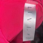 Livi Active wear sports bra Pink Size 16 Photo 2