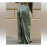Daily Drills Pants Womens XS Lagoon Green Silky Resort Satin Lounge Wide Leg Photo 6