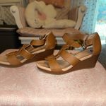 Dr. Scholls Dr. Scholl’s Women’s Barton Wedge Tan Sandals - Size 8 Photo 2
