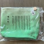 Mario badescu make up bag. NWT Green Photo 1