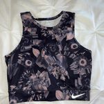 Nike Cropped Top Photo 0