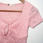 Heart & Hips Heart Hips Pink Fitted Waist Length Lace Floral Short Sleeve Top Photo 1