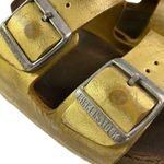 Birkenstock Arizona Gold Sandals 38 Womens 7 has some wear Photo 5