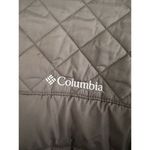 Columbia  Women's Black Lightweight Puffer Jacket with Pockets and Logo Medium Photo 9