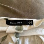 Doe & Rae  cream and green ruffle top S Photo 2