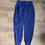 Lululemon  Dance Studio Mid-Rise Jogger *Full Length
Psychic 4 Photo 1