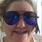 Cotton On - New Simpson Sunnies black frame blue mirror Photo 1