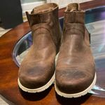 Women Brown Leather Boots borm Size 8.5 Photo 0