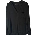 New York & Company Black V Photo 0