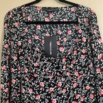 Pretty Little Thing Black Floral Print Cupped Side Split Detail Midi Dress Photo 5