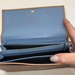 Gucci  Pebbled Calfskin Swing Continental Wallet Light Beige Baby Blue Interior Photo 5