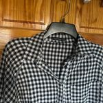 Black and White Checkered gingham Shirt Size L Photo 1