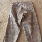 Lululemon  White Camo‎ Wunder Under Leggings Size 4 Photo 6