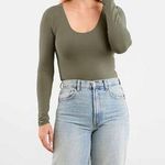 Nuuds Olive Green Long Sleeve Scoop Neck Bodysuit Size Small Photo 0