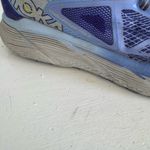 Hoka  women’s Challenger ATR 3 shoes size 8.5 Photo 2
