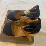 Style & Co Women’s . Size 9 New In Box Navy.  SKU 0062 Photo 0