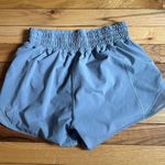 Lululemon  Hotty Hot Shorts 4" Photo 2