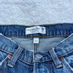 Abercrombie & Fitch Abercombie & Fitch The Mom Short High Rise Curve Love Denim Shorts Size 25 Photo 1