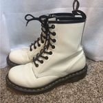 Dr. Martens White‎ Lace Up  White Leather Boots Size 7 EUC Photo 3