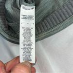 Nike  sports bra size large. Padded with removable padding Photo 4