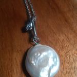 Freshwater Coin Pearl And Simulated Diamond Silvertone Pendant Necklace Photo 2