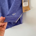 ASICS NWT  Women’s Active Shorts size XL Photo 2
