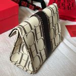 Carolina Herrera Beautiful small Carlina Herrera bag Photo 2