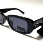 House of Harlow  Black Rectangle Sunglasses black Photo 0