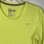 Nike  dri fit long sleeve athletic shirt, size medium ￼ Photo 3