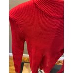 Forever 21  Red Ribbed Turtleneck Sweater Long Sleeve Lightweight Knit L Photo 3