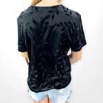 Robbie Bee 90s Vintage Black Floral Printed Velvet Short Sleeve T-shirt Photo 2