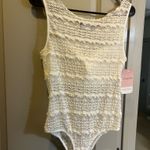 Dress Up white lace bodysuit  boutique  Photo 5