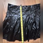 Love by Design NWT Black pleated faux ‘pleather’ mini skirt ladies/jrs Medium Photo 5