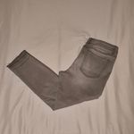 White House | Black Market Gray Distressed Cropped Skinny Jeans Size 12 Photo 4