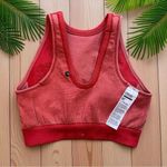 Gymshark Women’s Red Seamless High Neck Sports Bra - Size Small Photo 5
