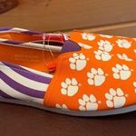 FOCO Clemson Tigers Shoes Photo 0