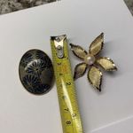 Lot Of 2 Gold Tone Vintage Photo 3