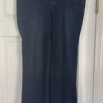 1822 Denim  Women’s Jeans Photo 0