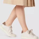 Coach NWOB Women’s Clip Low Top Leather Sneaker in Chalk/Khaki. Size 9.5B Photo 0