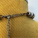 Elegant Beaded Necklace Photo 3