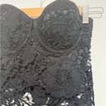 Chic Black Lace Bandeau Size undefined Photo 1