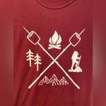Jerzees NWOT Size M Burgundy Tee Shirt Camp Hike S’mores Mountain Outdoor Print Photo 4