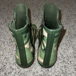 London Fog  Collection Women’s Piccadilly Camo Rain Boot Photo 2
